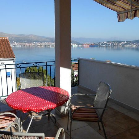 Gogi Apartman Donji Okrug  Екстериор снимка