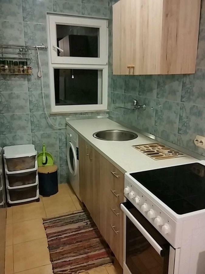 Gogi Apartman Donji Okrug  Екстериор снимка