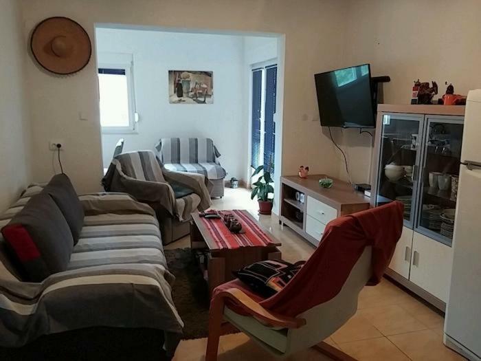 Gogi Apartman Donji Okrug  Екстериор снимка